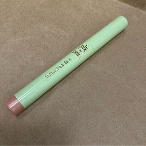 Pixi shade stick